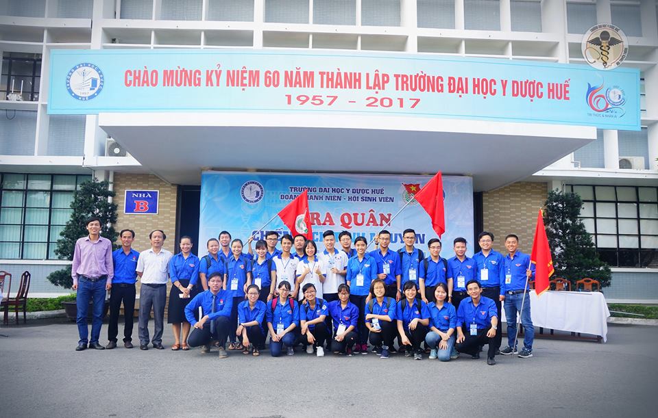 Lễ ra quân Mùa hè xanh 2017 - “Tuổi trẻ Y Dược Huế xung kích, tình nguyện vì sức khỏe cộng đồng”